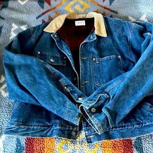 Vintage Polo RL Denim Jacket with corduroy collar
Never worn lightweight